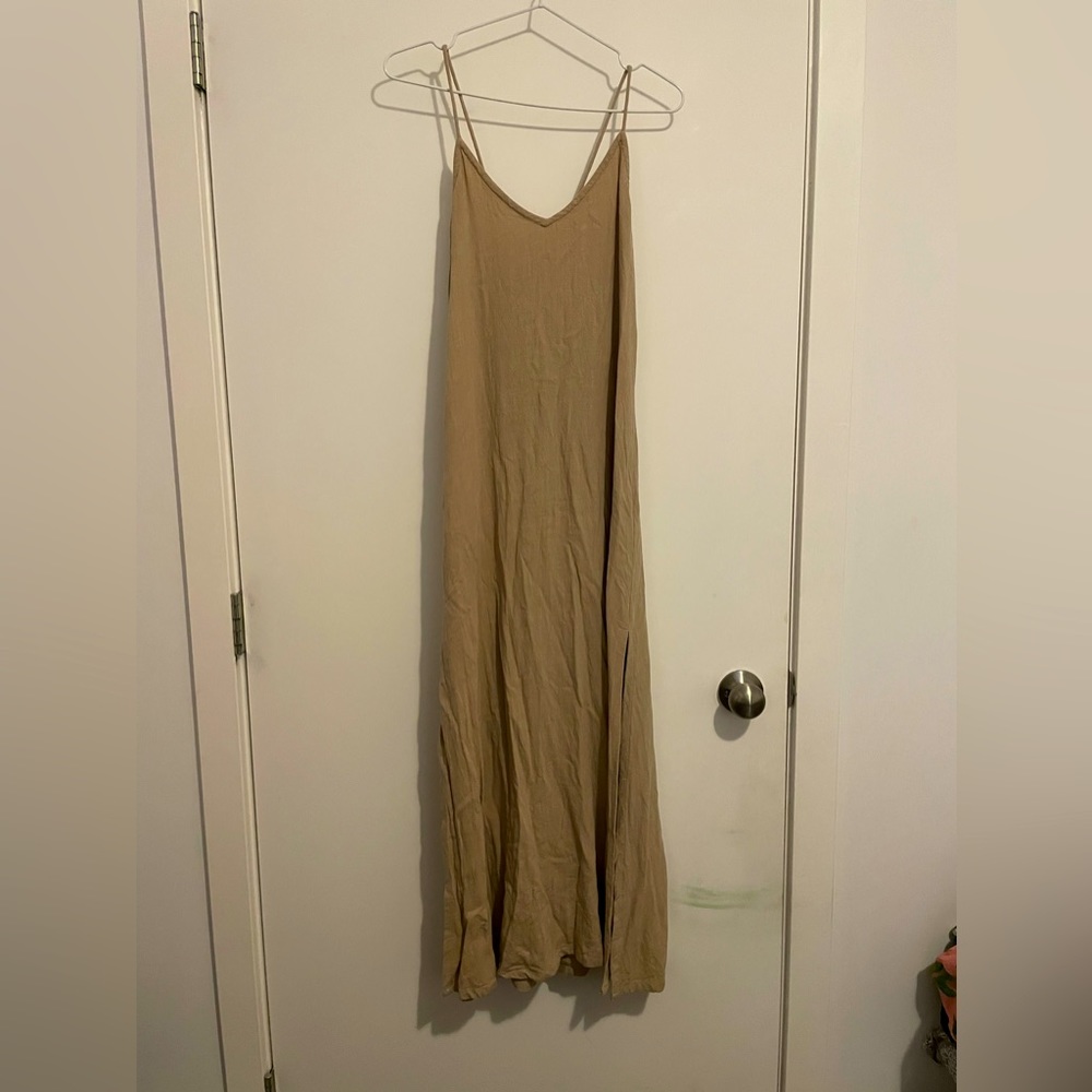 Jackson Rowe Linen side slit maxi dress - size M